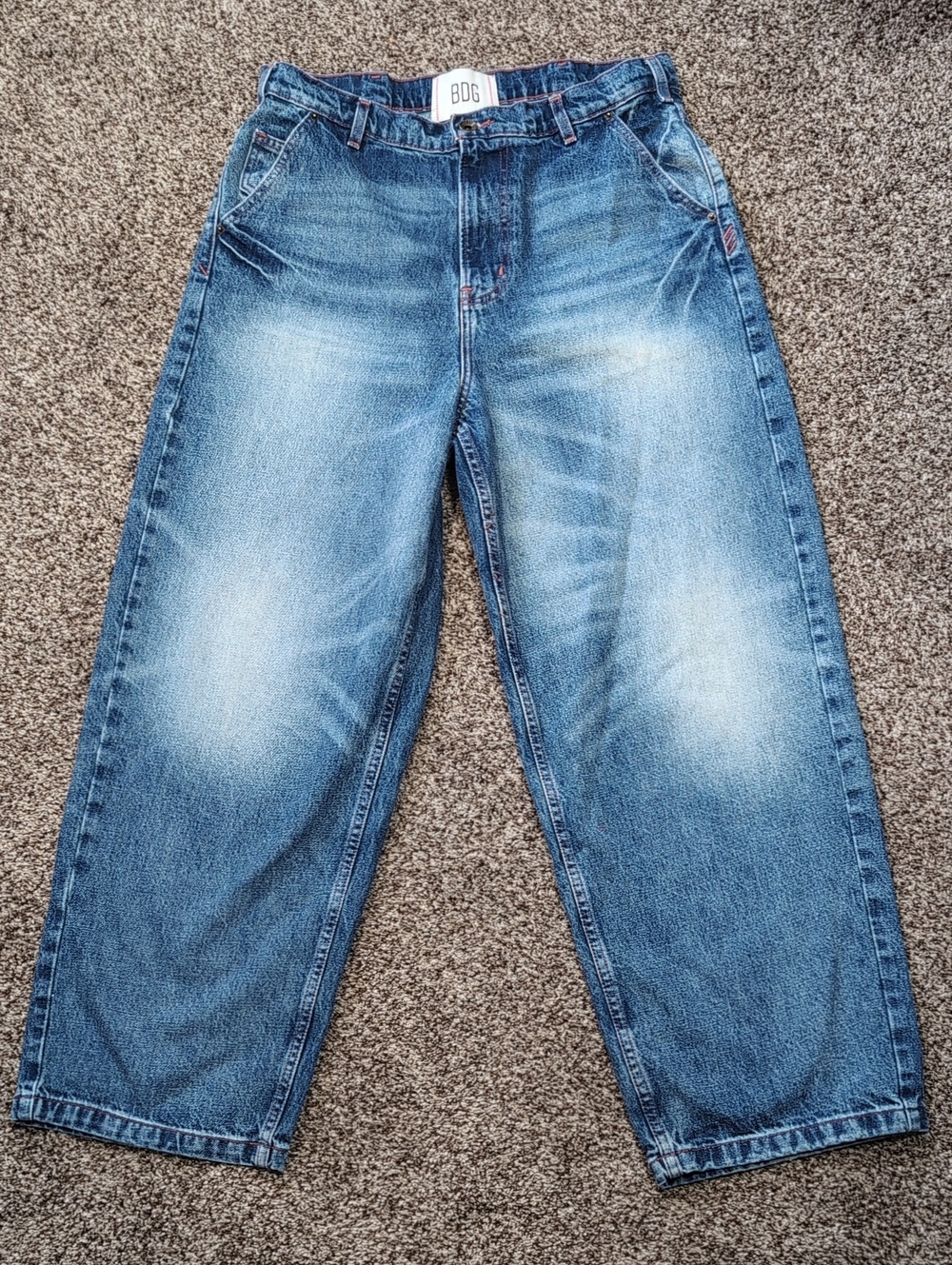 BDG Oversize Skater Jeans Size 34